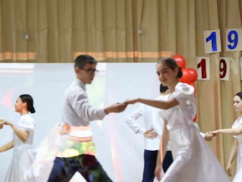 Бөек Җиңүнең 79 еллыгын каршылап: Чуракай мәктәбе коллективы патриотик чара уздырды