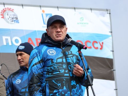 Иске Байсарда автокросс буенча Россия чемпионаты һәм Татарстан Кубогына ярышлардан безнең репортаж