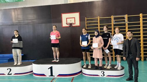 «Батыр» спорт сараенда Кыш бабай призына спорт ярышлары узды