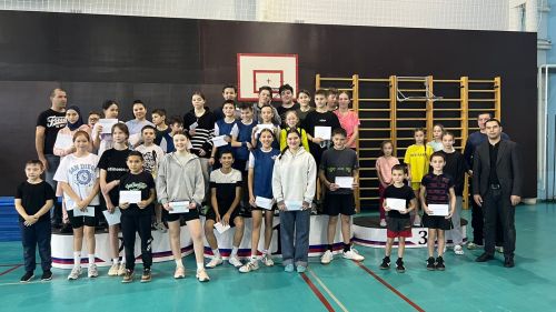 «Батыр» спорт сараенда Кыш бабай призына спорт ярышлары узды