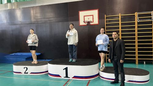 «Батыр» спорт сараенда Кыш бабай призына спорт ярышлары узды