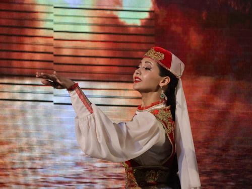 Актаныш җитәкчеләре катнашкан «Туган яктан Җиңү хакына» хәйрия концертында 171 мең 200 сум акча җыелды