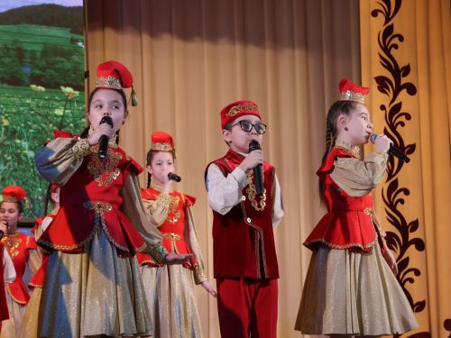 Актаныш җитәкчеләре катнашкан «Туган яктан Җиңү хакына» хәйрия концертында 171 мең 200 сум акча җыелды