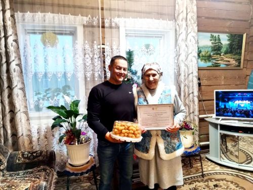 Актаныш районының данлыклы авыл хуҗалыгы хезмәткәре Дөлфирә Каһирова ТР Авыл хуҗалыгы министрының Рәхмәт хатына лаек булды
