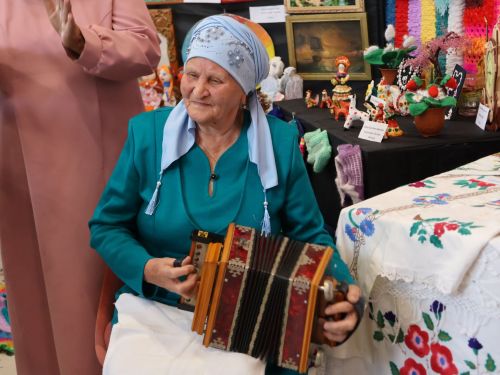 Актанышта Өлкәннәр көне «Халык иҗаты» район конкурсы белән башланды