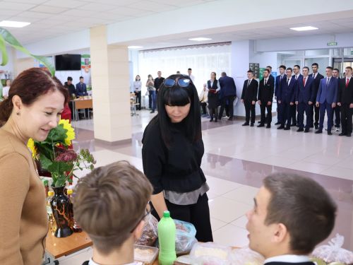 Актаныш технология техникумында хәйрия ярминкәсе узды