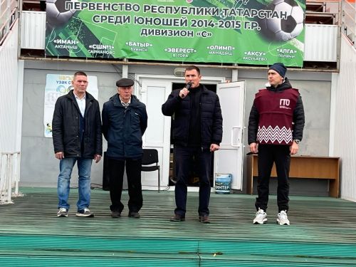 Фирдәвис Шәемов исемендәге җиңел атлетика ярышында укучылар ГТО нормативлары тапшырды