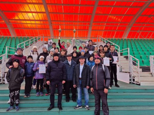 Фирдәвис Шәемов исемендәге җиңел атлетика ярышында укучылар ГТО нормативлары тапшырды