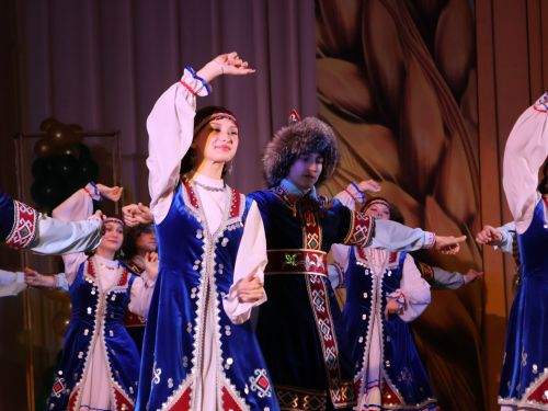 Һөнәр үрләренә менгәндә!