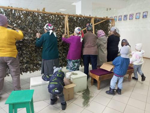 Иске Сәфәрдә балалар бакчасы нәниләре дә маскировка челтәрләре үрә