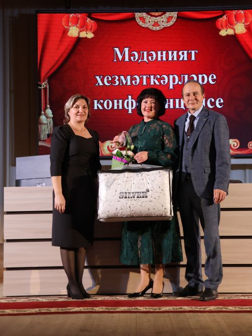 Районыбызның алтын фонды: Алдынгы мәдәният хезмәткәрләрен бүләкләү тантанасыннан безнең исемлек