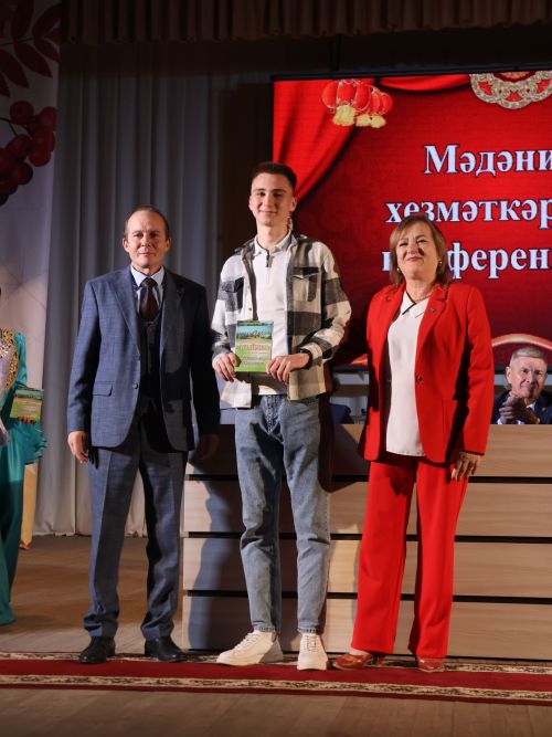 Районыбызның алтын фонды: Алдынгы мәдәният хезмәткәрләрен бүләкләү тантанасыннан безнең исемлек