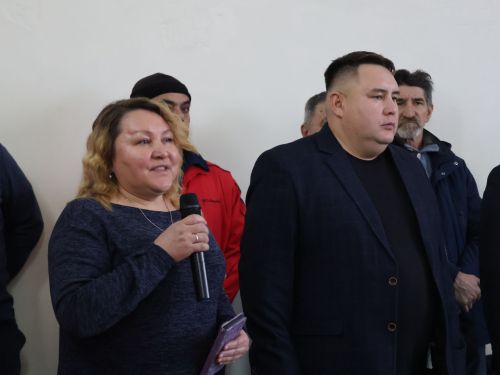Роберт Сәләхиев истәлегенә көрәш ярышында җиңүчеләрне аның балаларыннан акчалата призлар көтә