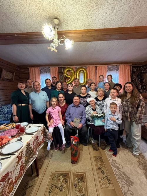 90 яшьлек Рәсим Гайнанов В. В. Путинның котлавына лаек булды
