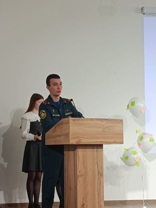 «Яшьлек» яшьләр үзәгендә юл фаҗигаләрендә һәлак булганнарны искә алдылар