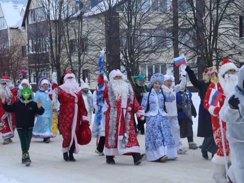 Бүген Кыш бабайның туган көне!