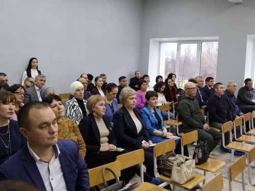 Актанышның икенче санлы мәктәбе әтиләрнең һөнәрмәнлеген күрсәтте