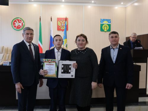 Бүген Актанышта «Гадел яшәргә кирәк» конкурсы җиңүчеләрен бүләкләделәр