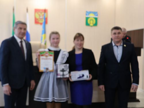 Бүген Актанышта «Гадел яшәргә кирәк» конкурсы җиңүчеләрен бүләкләделәр