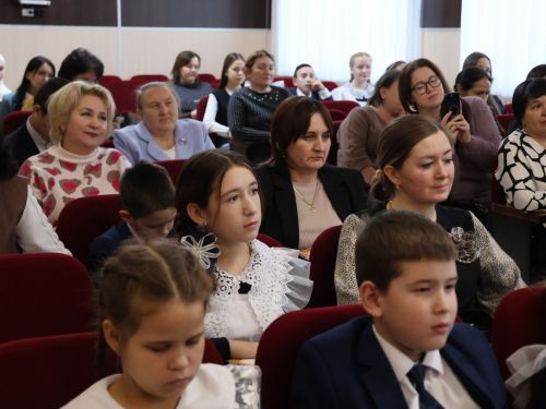 Бүген Актанышта «Гадел яшәргә кирәк» конкурсы җиңүчеләрен бүләкләделәр