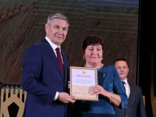 Безнең фоторепортаж: Алдынгылар слеты-2025