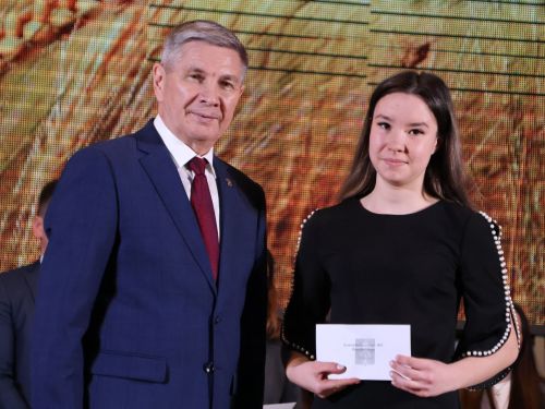 Безнең фоторепортаж: Алдынгылар слеты-2025