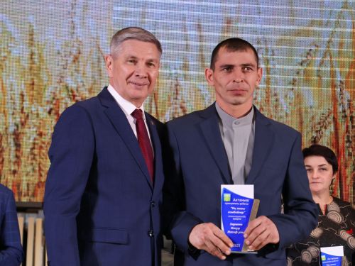 Безнең фоторепортаж: Алдынгылар слеты-2025