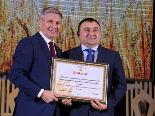 Безнең фоторепортаж: Алдынгылар слеты-2025