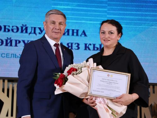 Безнең фоторепортаж: Алдынгылар слеты-2025