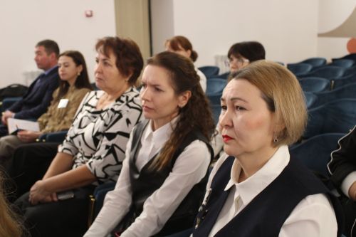 Ел укытучысы – 2026: Бүген Актаныш педагоглары «Педагогик интервью»да осталыкларын сыный