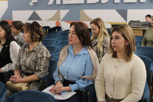 Ел укытучысы – 2026: Бүген Актаныш педагоглары «Педагогик интервью»да осталыкларын сыный
