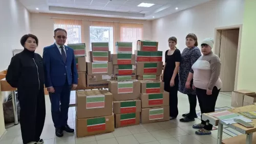 Актаныш районы медицина хезмәткәрләре махсус хәрби операциядә катнашучыларга гуманитар ярдәм җыйды
