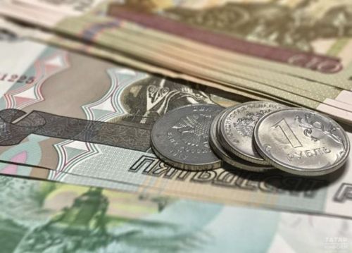 Татарстанлылар Яңа ел бәйрәмнәре аркасында киметелгән аванс алачак