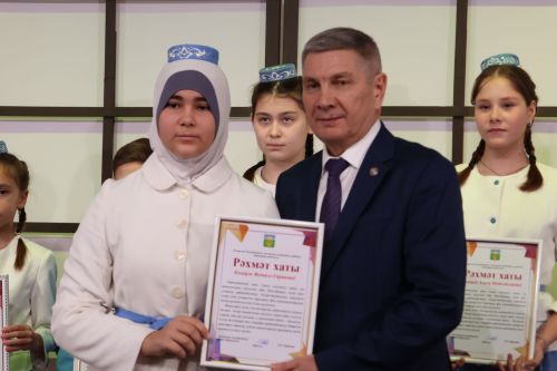 Актаныш районы башлыгы чыршысына 100 сәләтле бала чакырылды