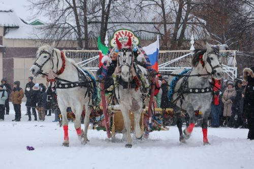 Актанышка Яңа елны тройкалар алып килә!