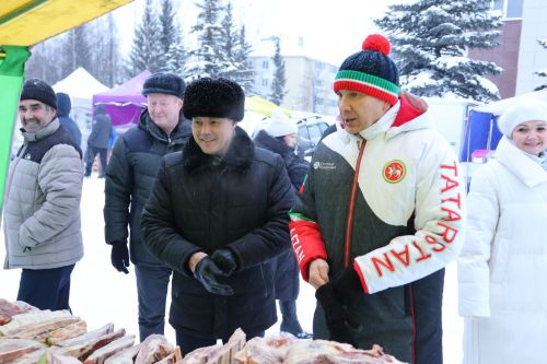 Актанышта Яңа ел ярминкәсе гөрли!