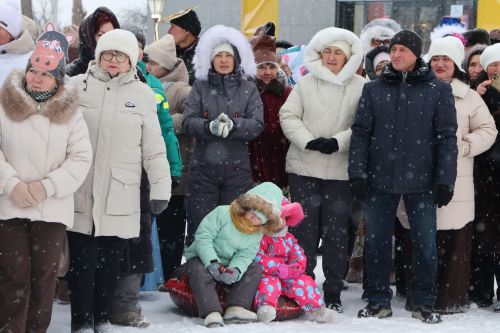 Актанышка Яңа елны тройкалар алып килә!