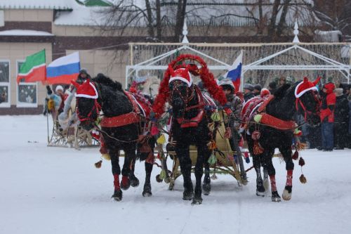 Актанышка Яңа елны тройкалар алып килә!