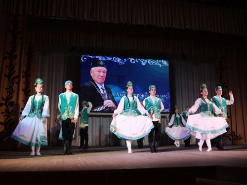 Азат Закиров исемендәге районкүләм бию конкурсыннан безнең репортаж