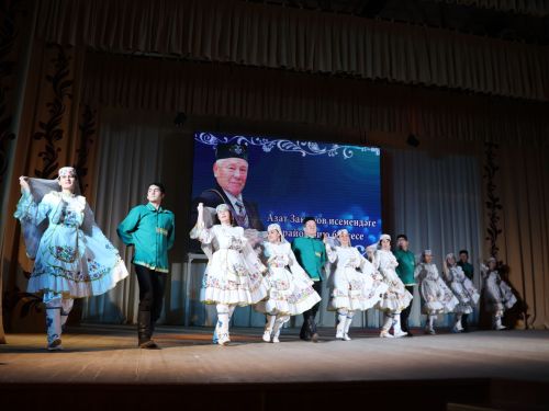 Азат Закиров исемендәге районкүләм бию конкурсыннан безнең репортаж