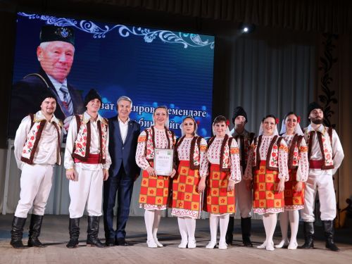 Азат Закиров исемендәге районкүләм бию конкурсыннан безнең репортаж