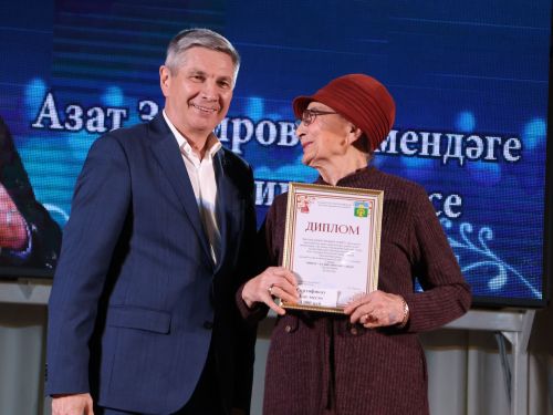 Азат Закиров исемендәге районкүләм бию конкурсыннан безнең репортаж