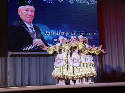 Азат Закиров исемендәге районкүләм бию конкурсыннан безнең репортаж