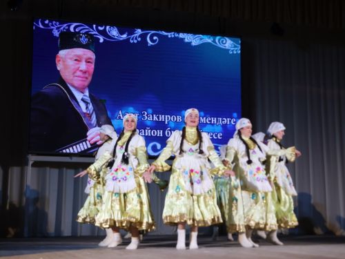 Азат Закиров исемендәге районкүләм бию конкурсыннан безнең репортаж