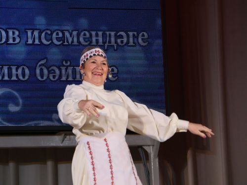 Азат Закиров исемендәге районкүләм бию конкурсыннан безнең репортаж