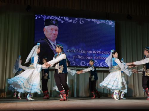 Азат Закиров исемендәге районкүләм бию конкурсыннан безнең репортаж