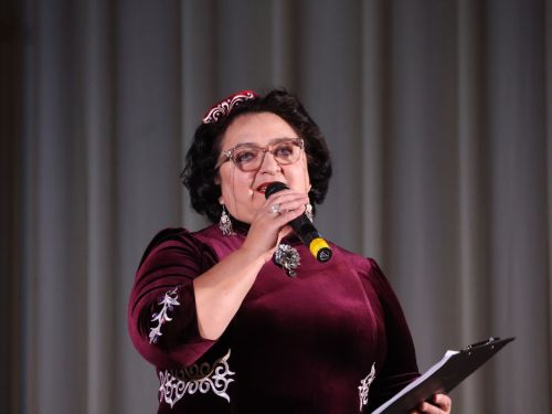 Азат Закиров исемендәге районкүләм бию конкурсыннан безнең репортаж