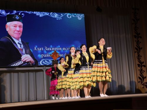Азат Закиров исемендәге районкүләм бию конкурсыннан безнең репортаж