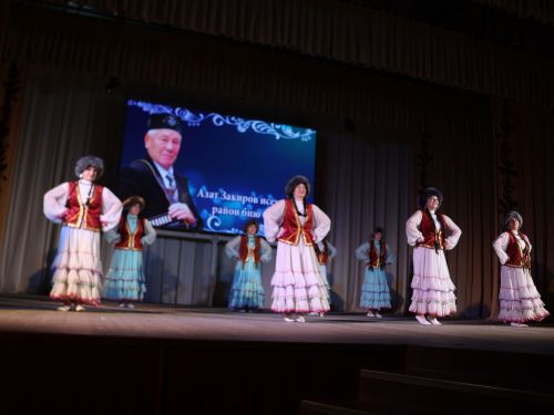 Азат Закиров исемендәге районкүләм бию конкурсыннан безнең репортаж