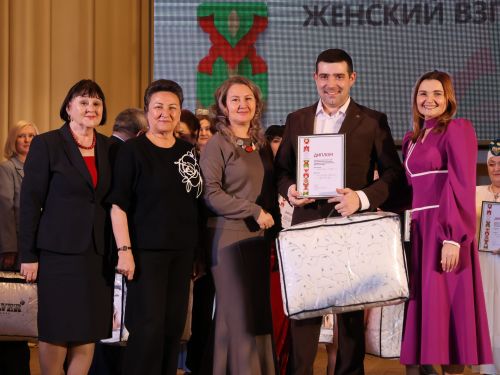 Актаныштагы «Ел хатын- кызы. Ел ир-аты: хатын-кыз карашы-2025» зона бәйгесеннән фотолар